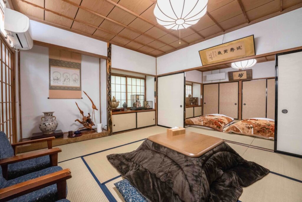 覚林坊